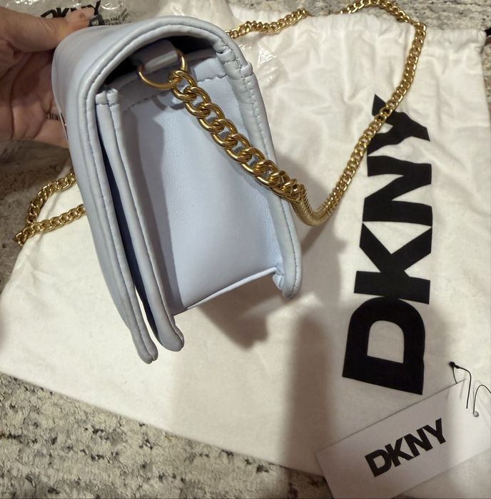 Оригинална чанта DKNY ест кожа