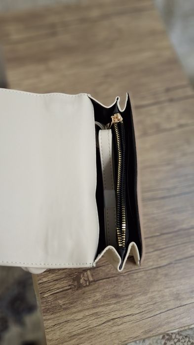 Продам новые женские сумочки