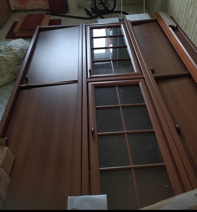 Продам шкаф - пенал