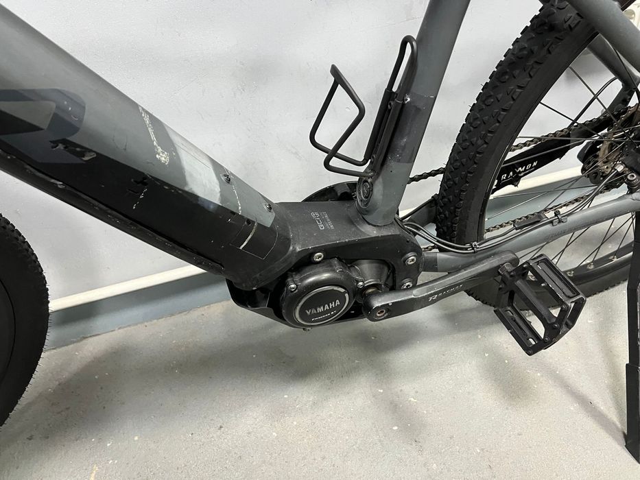 Bicicleta electrica Raymon Tourray E 8.0