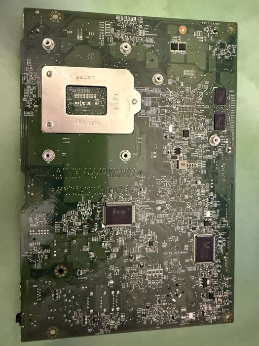 Материнская плата