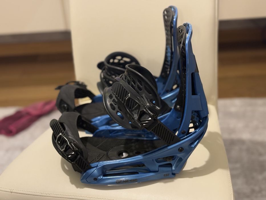 Legaturi snowboard Burton EST