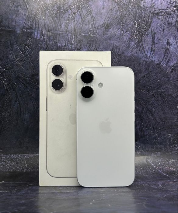 Айфон Iphone 16 128gb в новом состоянии ,на гарантии