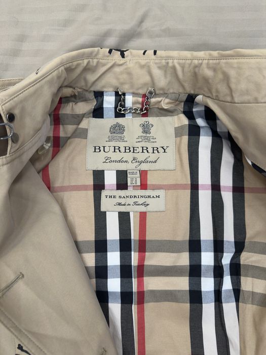 Плащь burbery в отличном состоянии