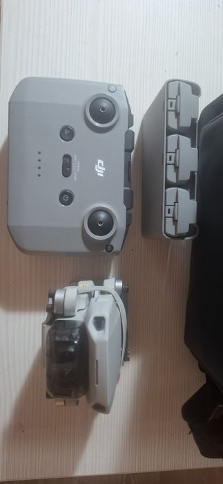 Дрон DJI Mini 2 Fly More Combo