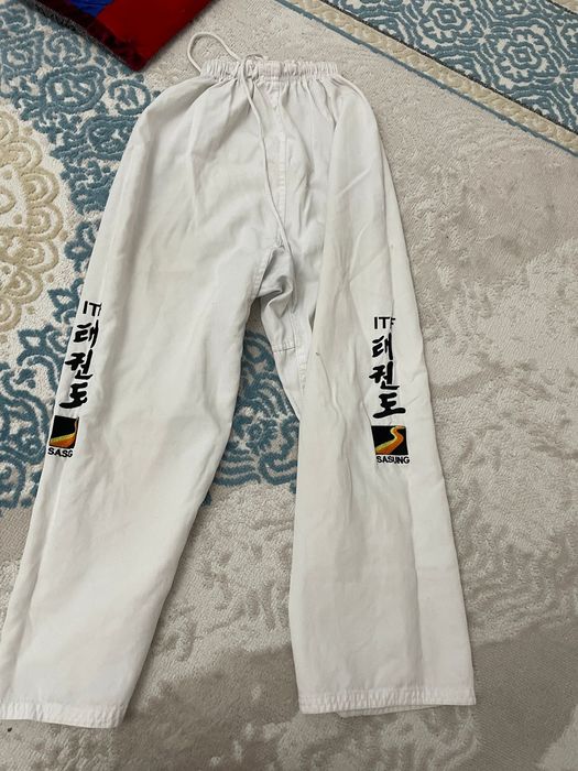 Продам Форму о цене договоримся ФОРМА ТХЕКВАНДО