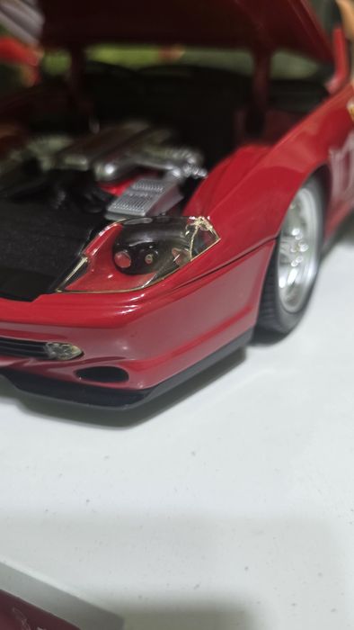 Ferrari 550 Barchetta 1:18 Hotwheels, arata
9,5/10 , se