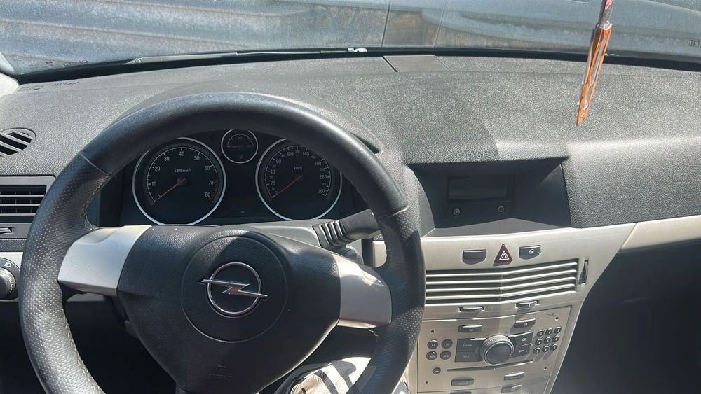 Opel Astra Unic proprietar Inmatricuare - 2008