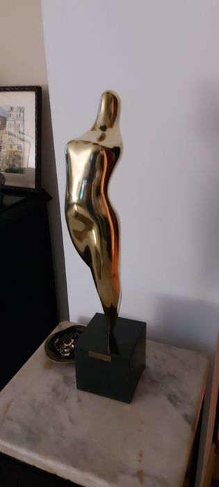 Statuete bronz,semnate,diverși autori romani si străini.