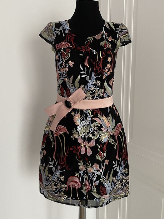 Rochie de zi, din dantelă