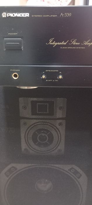 Boxe Aiwa 50 W -8 ohmi și amplificator Pioneer  A339