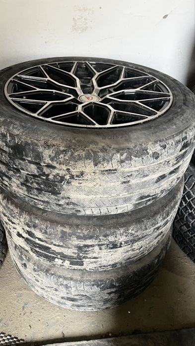 205/55R17  ферма MICHELIN нески пропель
