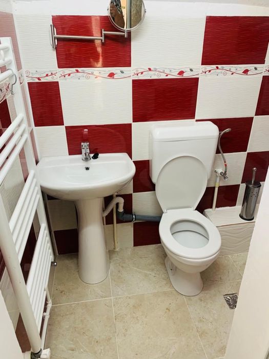 CAZARE Albota 3 km Pitesti -Spatii birouri si depozitare