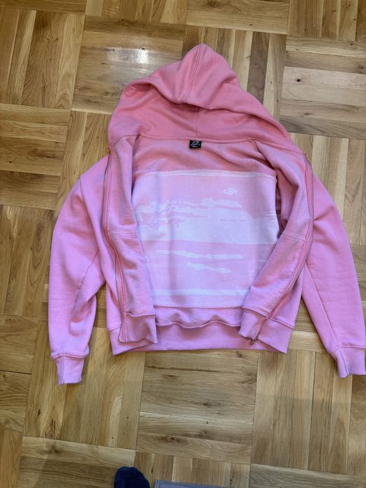 Corteiz pink zip up