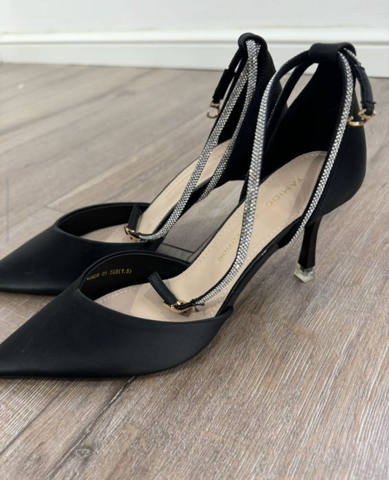 Туфли женские черные