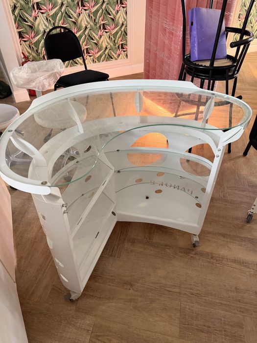 Продам мебель для кабинета врача