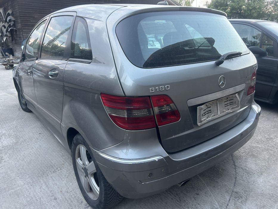 Mercedes B 180 (W245) 2.0 CDI Автоматик НА ЧАСТИ