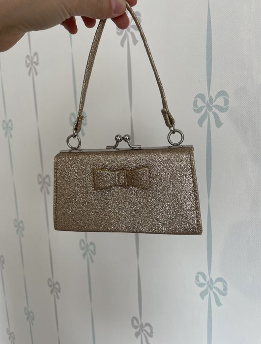 Сумочка нарядная для девочки