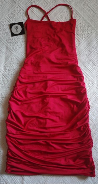 Rochie mărimea XS, noua cu eticheta, Velane, de culoare rosie.