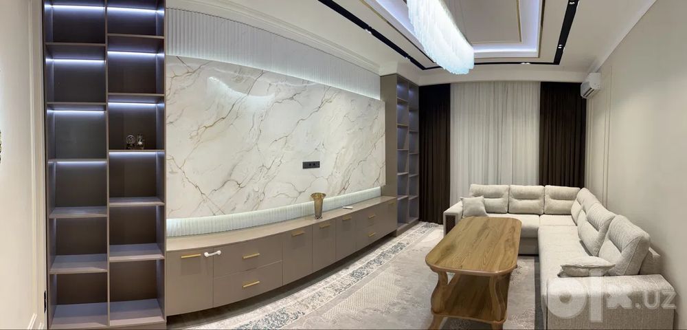 Сдаётся 3-комн Ц-2, 100 м²