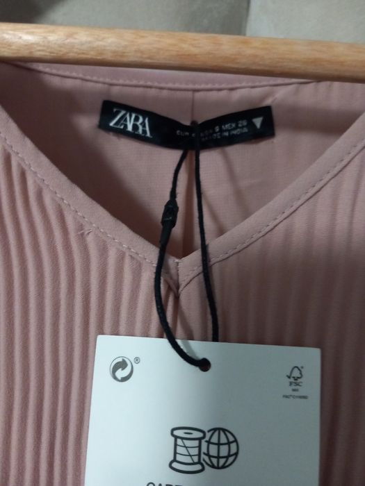 Rochie lunga plisata powder Pink mărimea S Zara