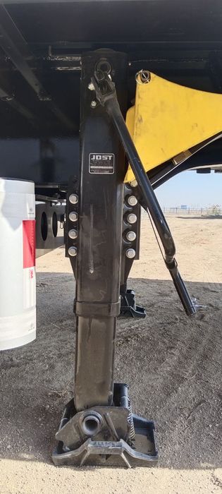 Yuk moshina shalanda