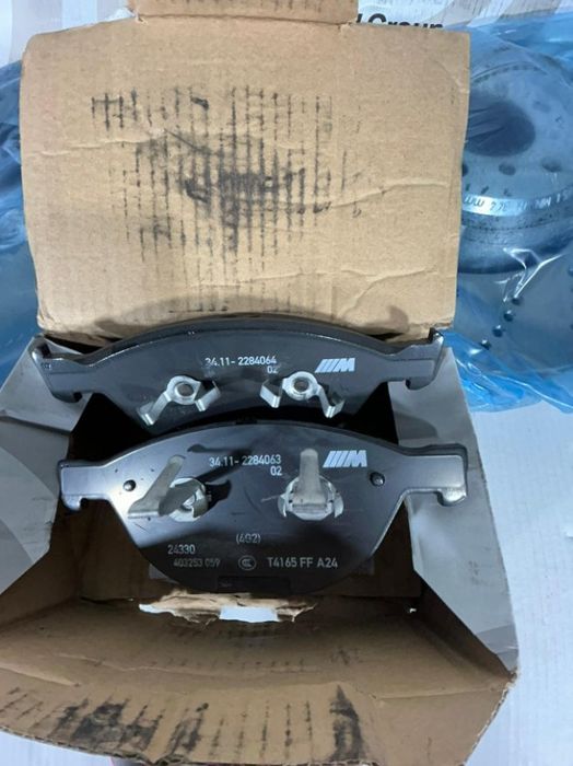BMW M5 M6 E60 E61 E63 E64 set discuri de frana 2282805 2282806 si set