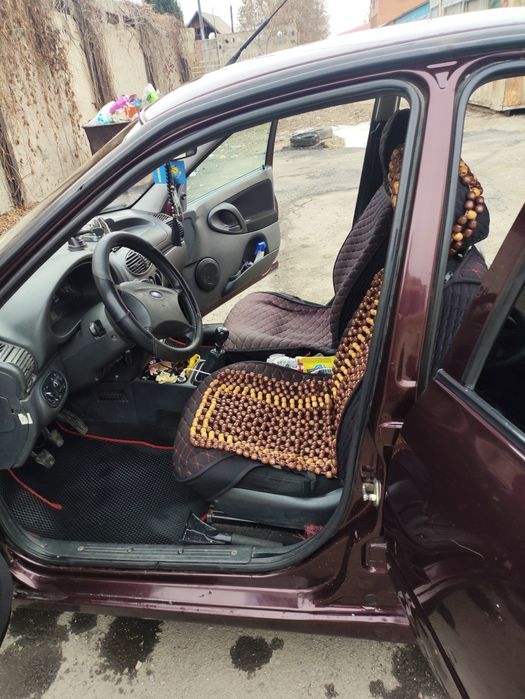 Продам машину лада калина