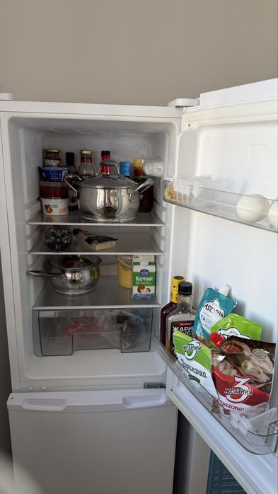 Продам холодильник