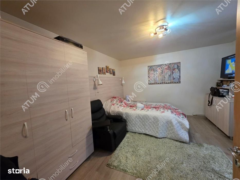 Casa individuala 5 camere piscina interioara teren 500 mp Turnisor