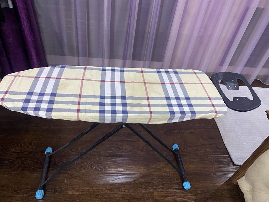 Продам гладильную доску советскую