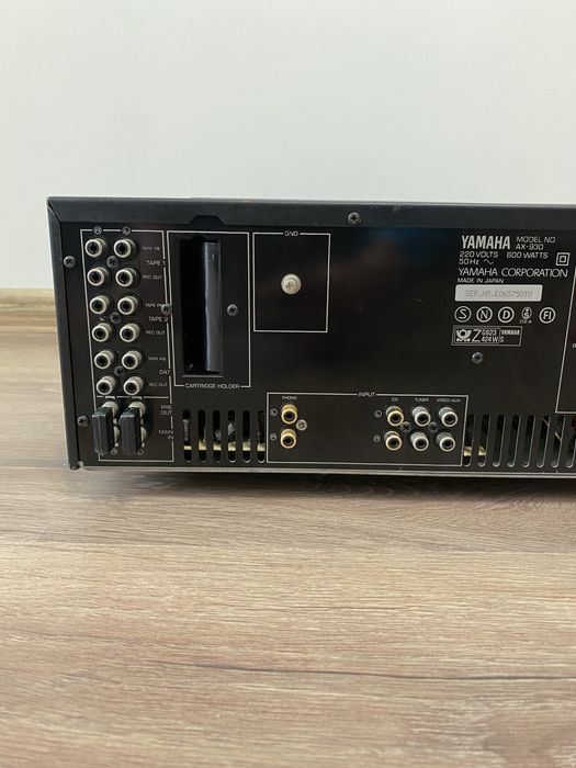 YAMAHA AX-930 - 2X130W! на 8 ома- Качествен и мощен домашен усилвател