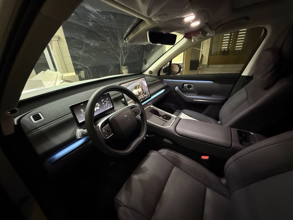 Leap-Motor C16 гибрид рестайл