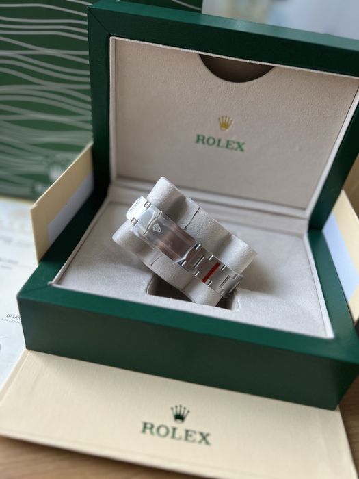 Rolex Oyster Perpetual 36 mm - дамски модел