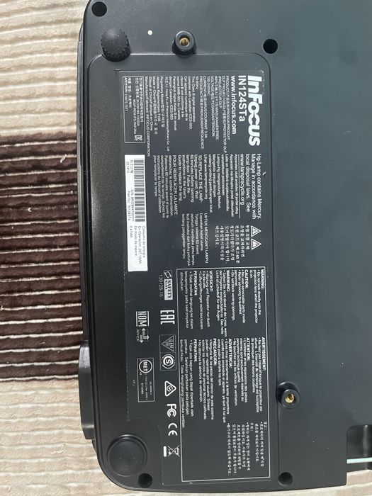 продам проектор in focus in124STa