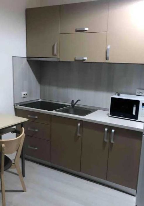 Дава се под наем Едностаен апартамент в Пловдив, Център - 40 кв.м за 183.6 € - Снимка #1