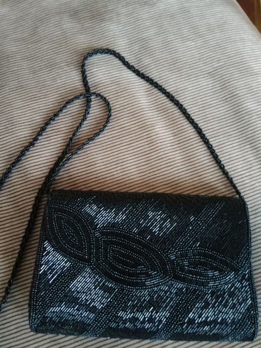 Poșete plicuri, pormonee,curele,la prețuri avantajoase.