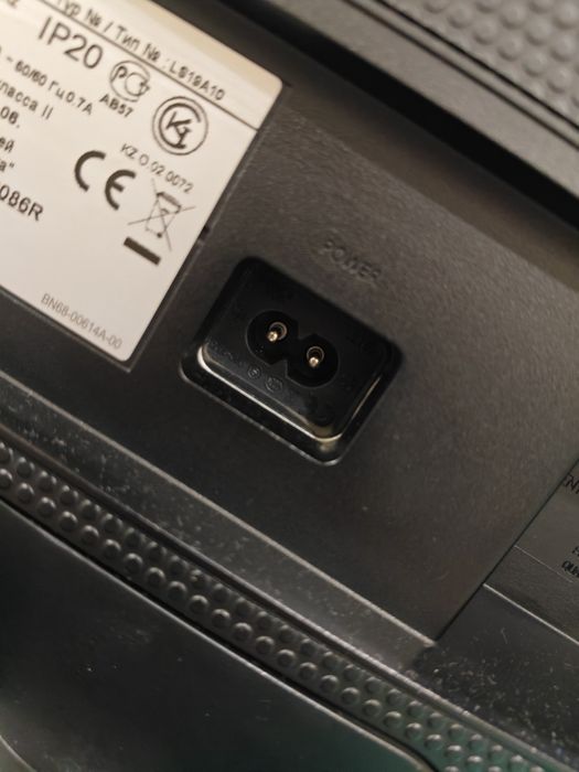 Мониторы Samsung 19 дюймов.