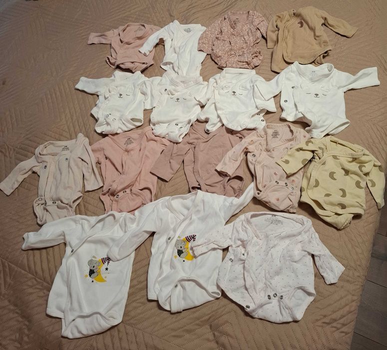 Бебешки дрешки HM комплект