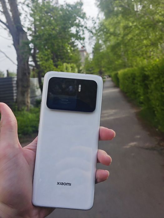 Xiaomi 11 ultra 256gb с дефектом