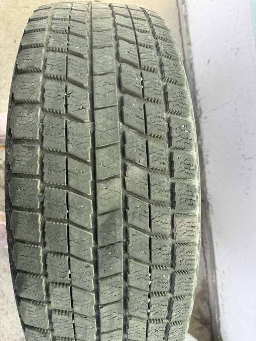 Продам  зимние шины (б/у)