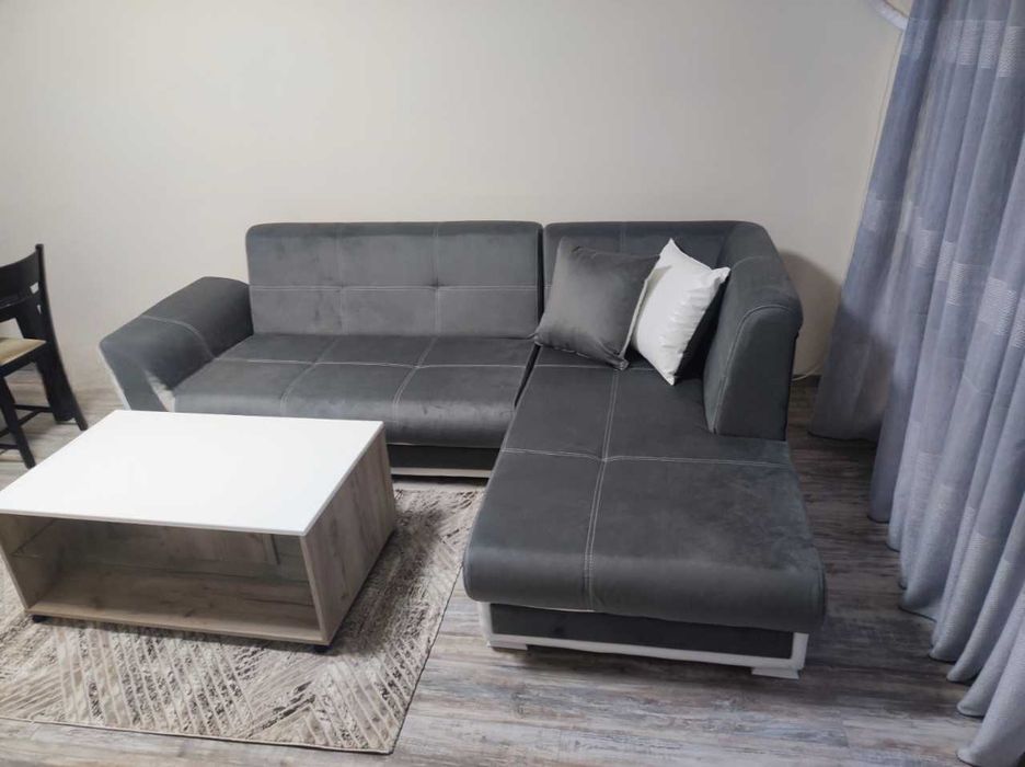 Дава се под наем Двустаен апартамент в София, Студентски град - 85 кв.м за 612 € - Снимка #1