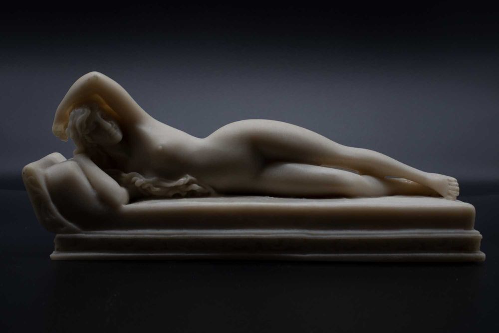 Ръчно изработена мраморна скулптура „Голата маха“