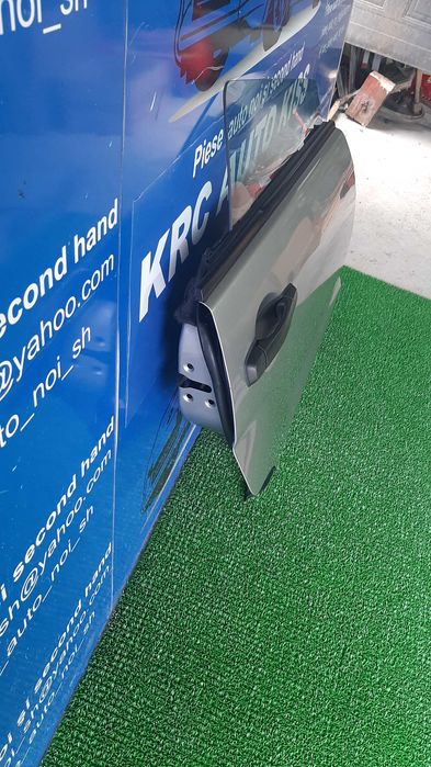 usa dreapta spate subaru forester