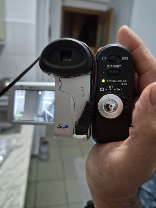 Sharp camera de filmat
