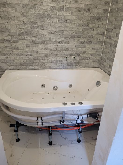 Instalator sanitar baie/ bucătărie