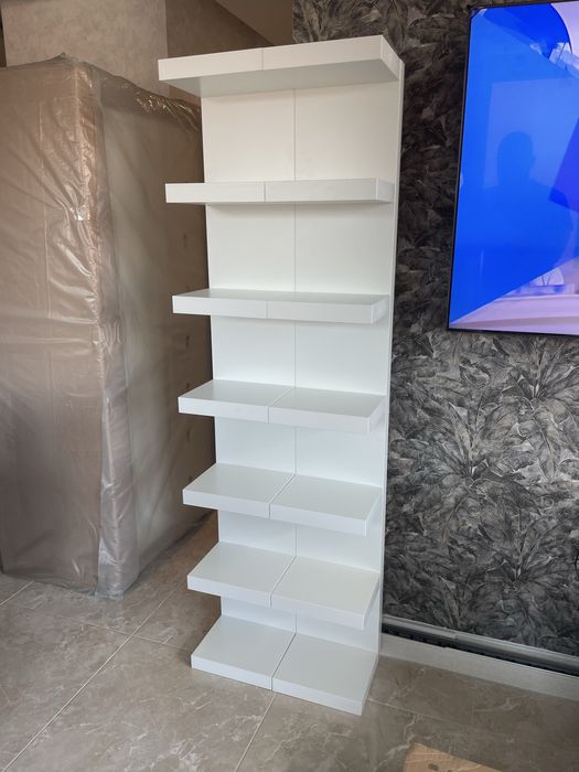 Стенни етажерки IKEA Lack бели 2 броя