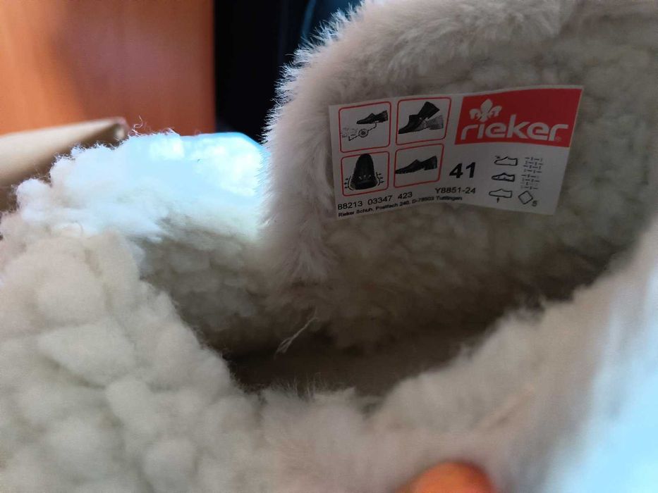 Дамски кожени ботуши