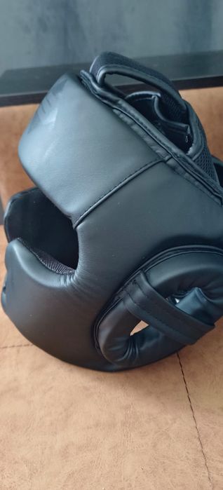 Продам шлем новый