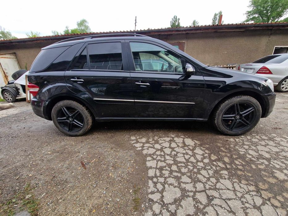 Mercedes ML420CDI 306кс  Airmatic теглич Harman ел багажник НА ЧАСТИ!